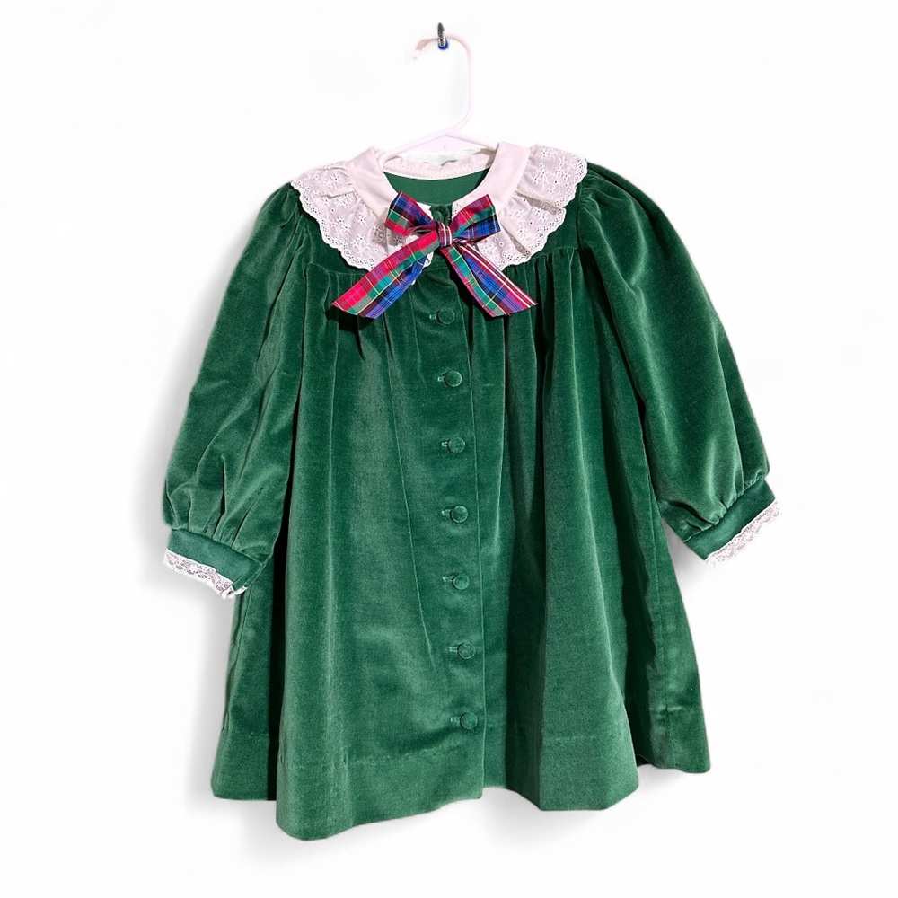 Vintage Little Girl Size 3T Dress Green Velvet Big Lace Collar 1980’s Holiday